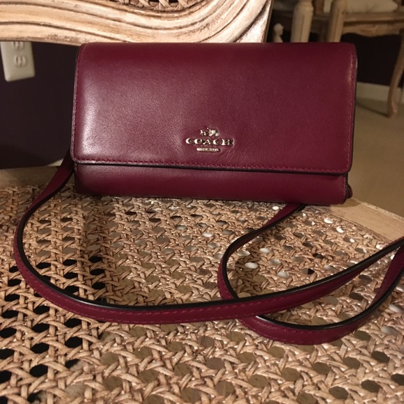 Coach Handbags - Coach wallet